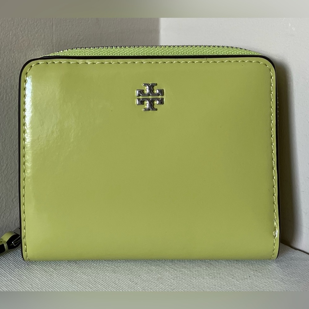 New Tory Burch Emerson Mini Patent Leather Wallet Candy Lime